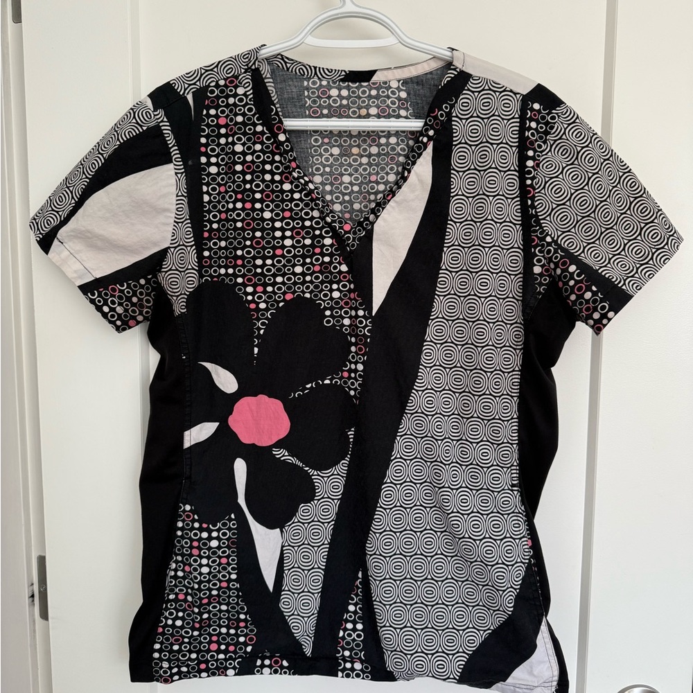 Health Pro Floral Pattern Cotton Scrub Top Ladies Size Large